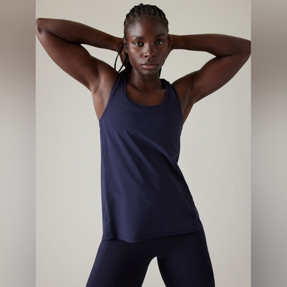 Athleta Ultimate Scoop Tank